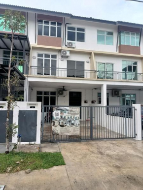 Islamic Azzahra Homestay